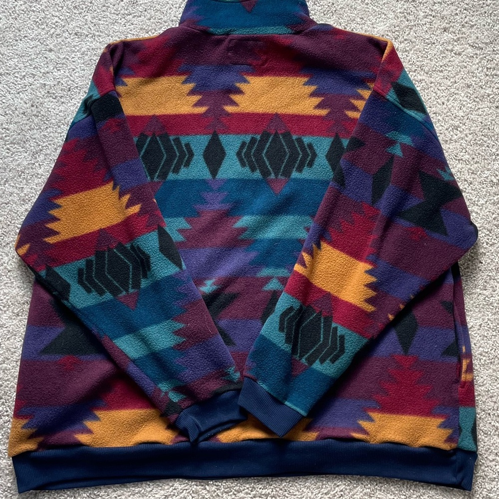 Aztec Pattern Sweater - Picture 2 of 4